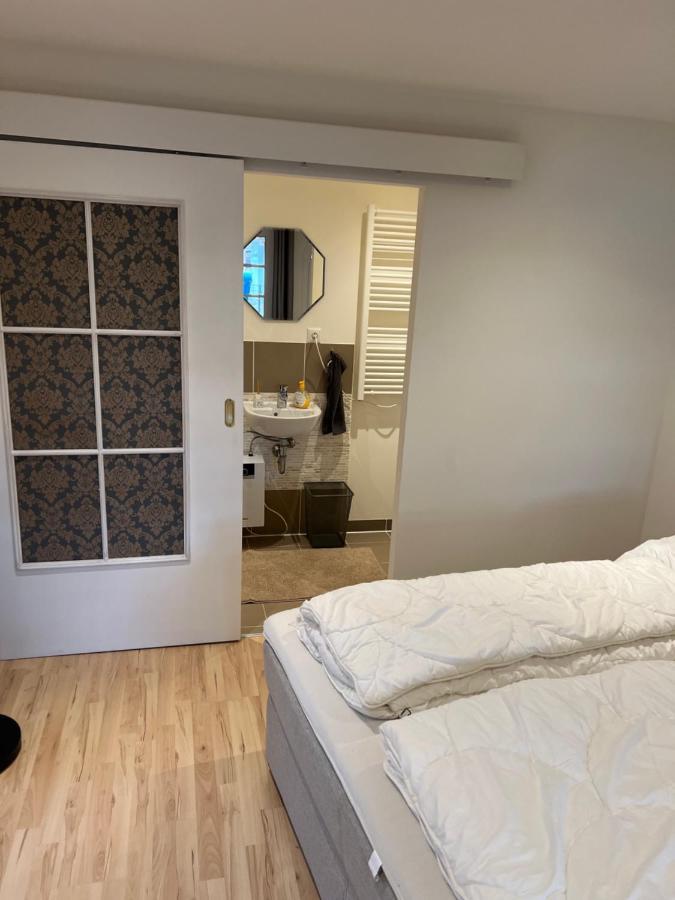 Loft Mit 2 Schlafzimmern Und E- Ladestation Leilighet Fürth Eksteriør bilde