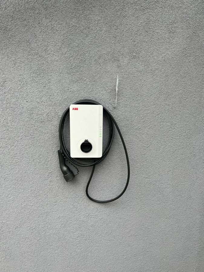 Loft Mit 2 Schlafzimmern Und E- Ladestation Leilighet Fürth Eksteriør bilde