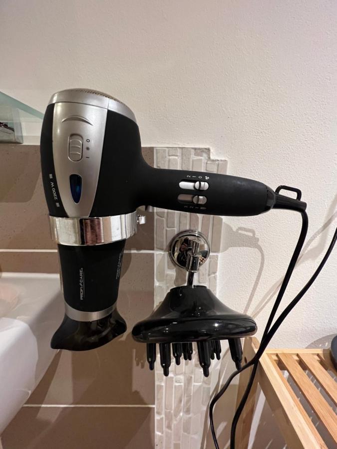 Loft Mit 2 Schlafzimmern Und E- Ladestation Leilighet Fürth Eksteriør bilde