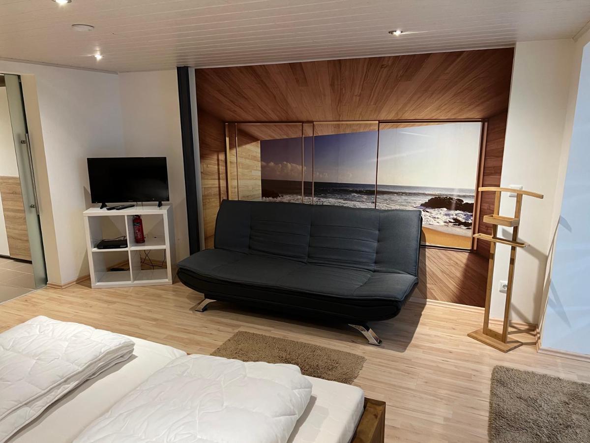 Loft Mit 2 Schlafzimmern Und E- Ladestation Leilighet Fürth Eksteriør bilde