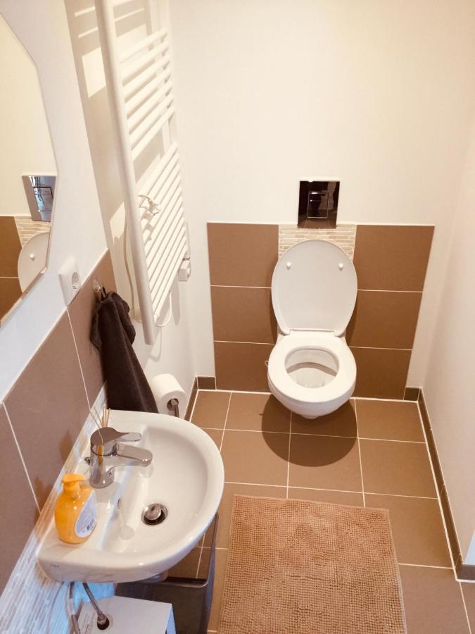 Loft Mit 2 Schlafzimmern Und E- Ladestation Leilighet Fürth Eksteriør bilde