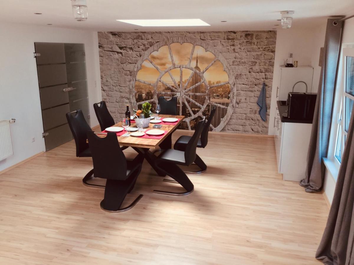 Loft Mit 2 Schlafzimmern Und E- Ladestation Leilighet Fürth Eksteriør bilde